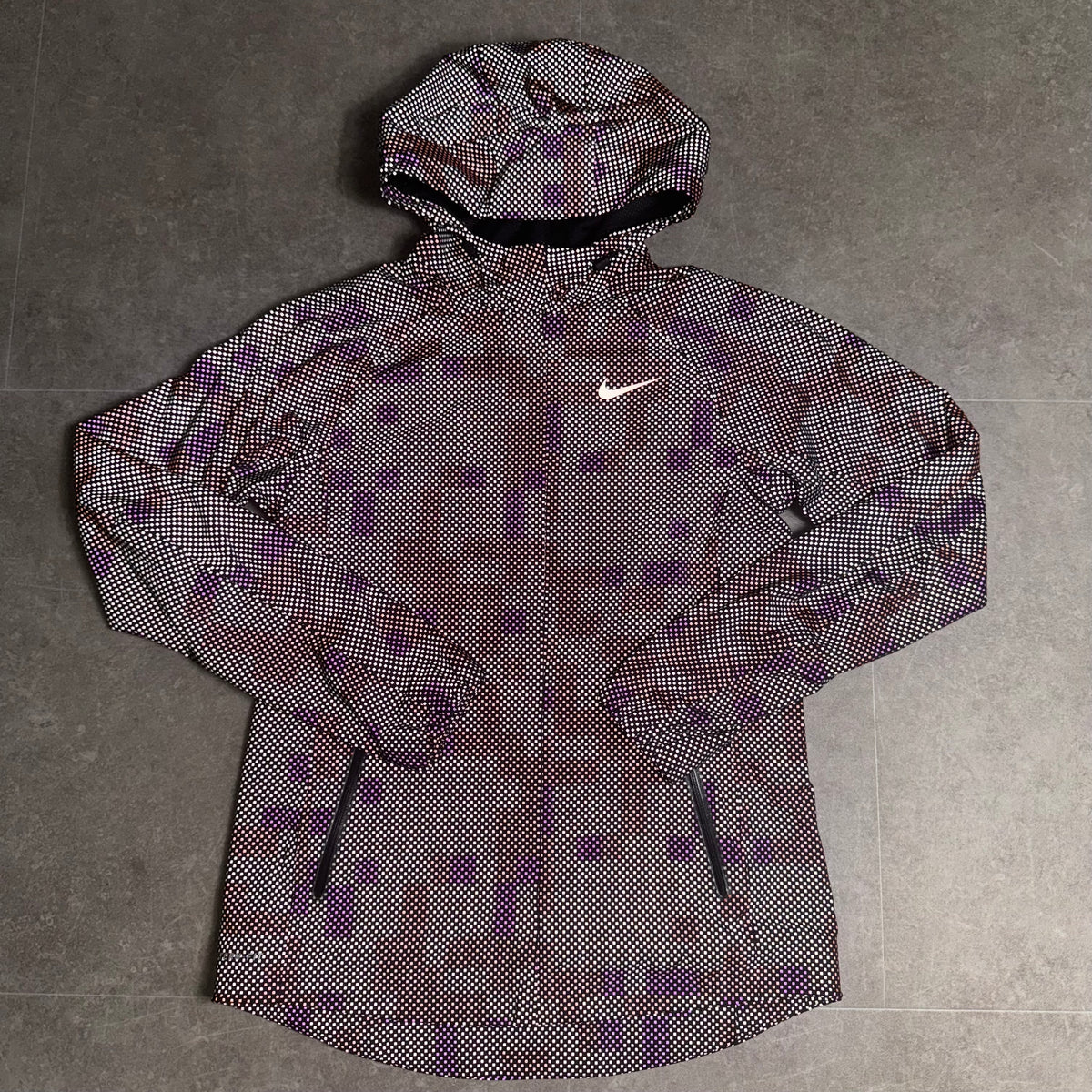Nike Storm Fit Reflective Stud Jacket