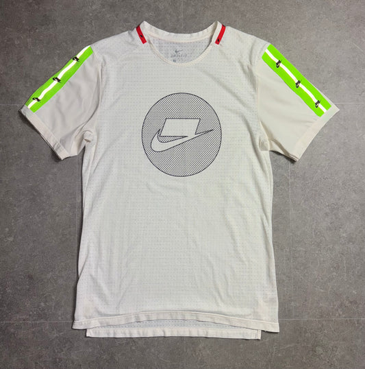 Nike Meekz Breathe Reflective Tee