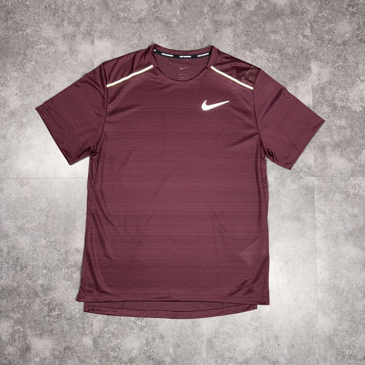 Nike Miler Dark Maroon