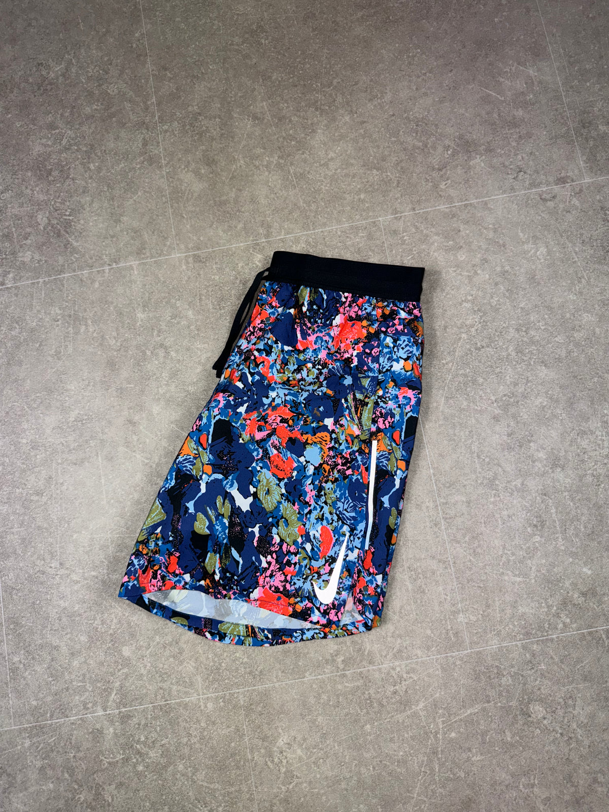 Nike Flex Stride Shorts Floral