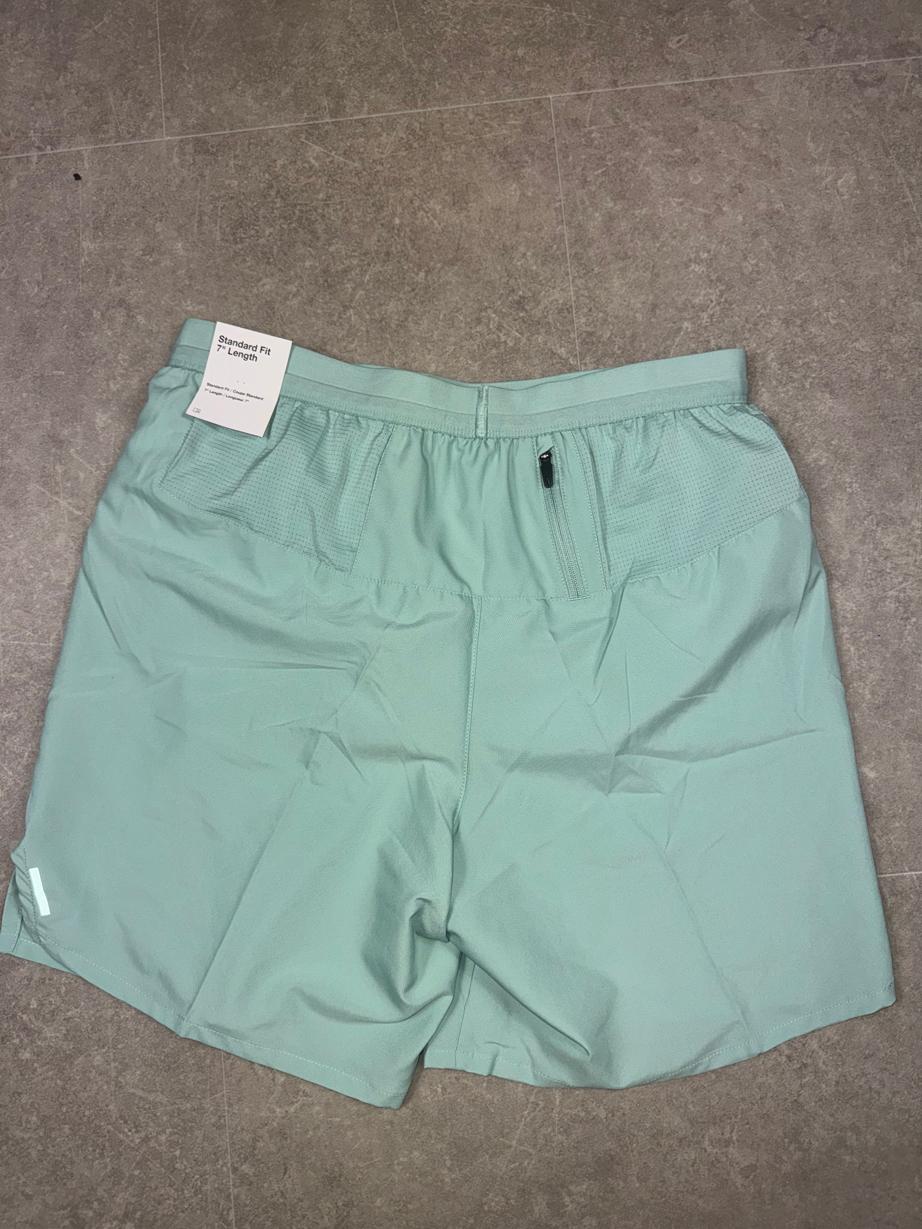 Nike Mineral Flex Shorts